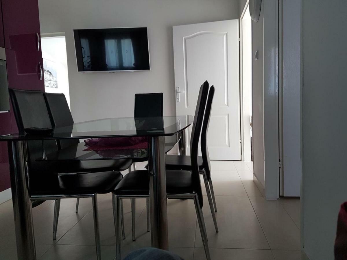 Apartment Dijana Kaštela Zewnętrze zdjęcie