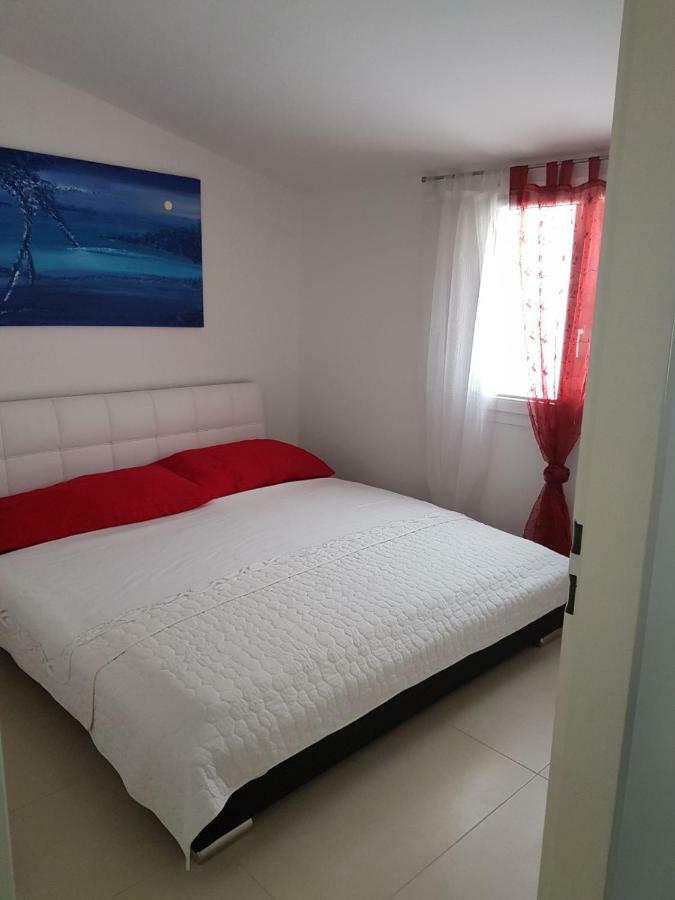 Apartment Dijana Kaštela Zewnętrze zdjęcie